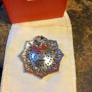 James Avery retired Sunshine pendant